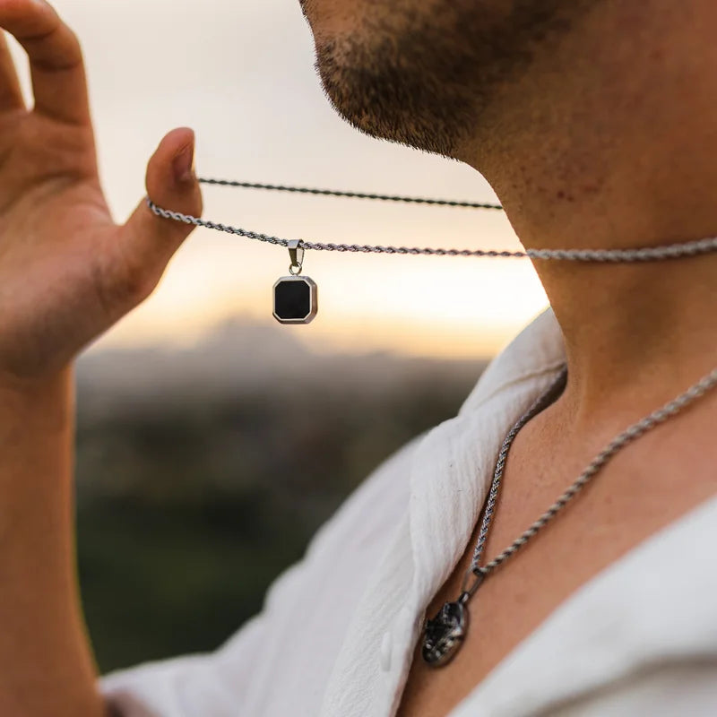 Draexil Nightfall Necklace