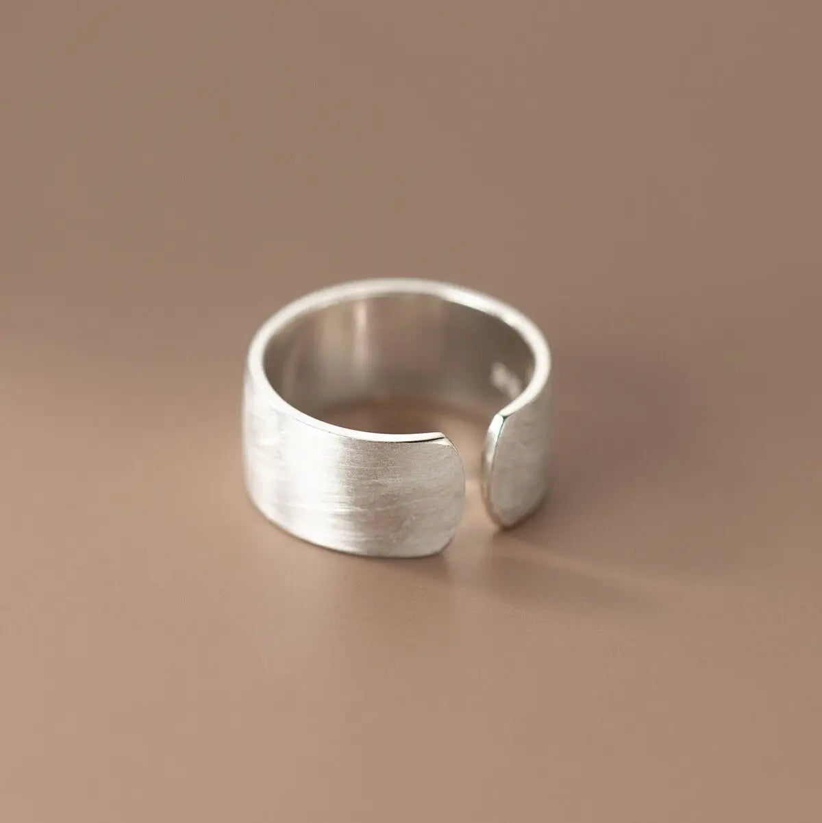 Soren Minimal Silver Band