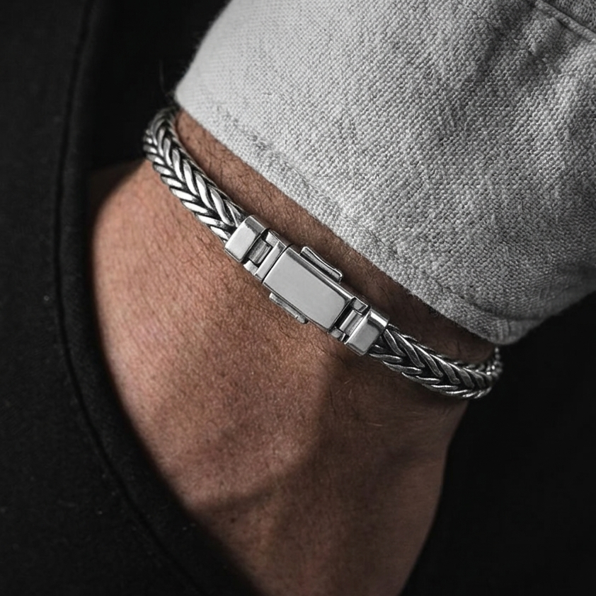 Varexion Refinement Bracelet