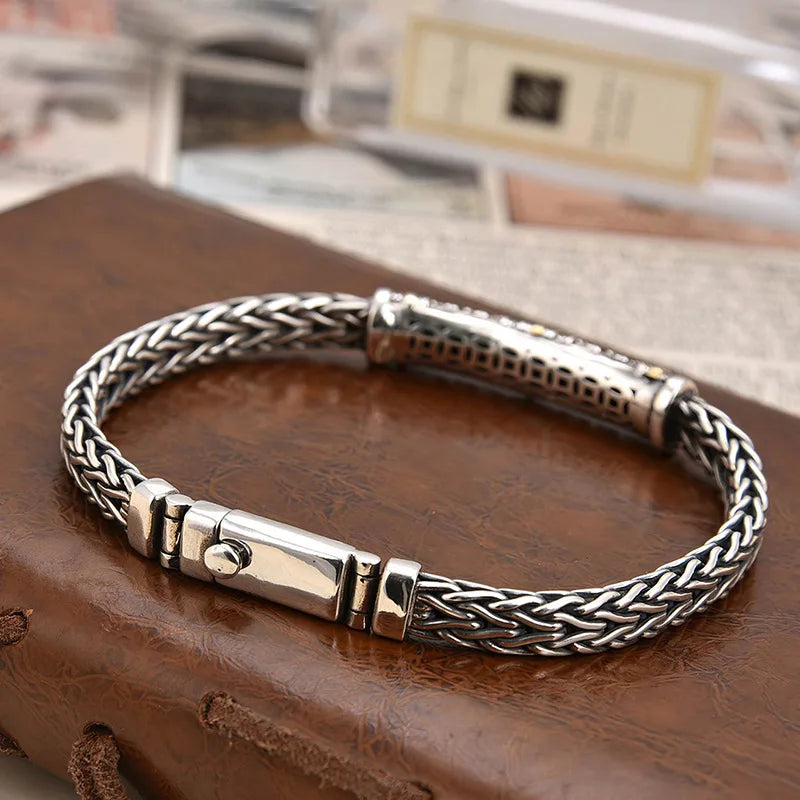 Kalion keel-shaped chain