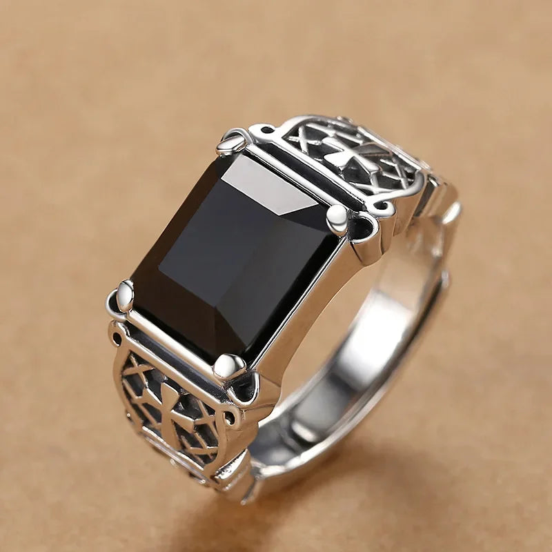 Kryvion Onyx Ring